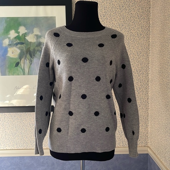 Ladies, warm, crewneck, Raglan sleeve sweater - Picture 1 of 6